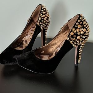 LIKE NEW Sam Edelman gold studded heels